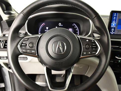 Certified 2025 Acura MDX SH-AWD w/ Technology Package image 19