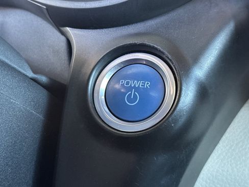 Used 2024 Toyota Sienna Platinum AWD/4WD image 23