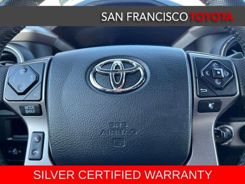 Certified 2016 Toyota Tacoma Limited image 32