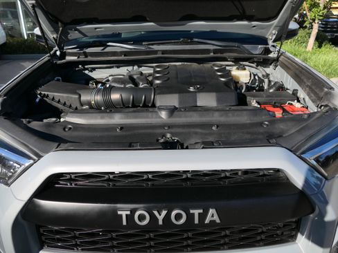 Used 2017 Toyota 4Runner SR5 image 27