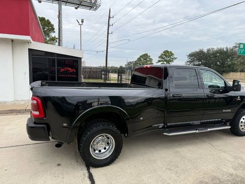 Used 2024 RAM 3500 Big Horn w/ Sport Appearance Package image 5