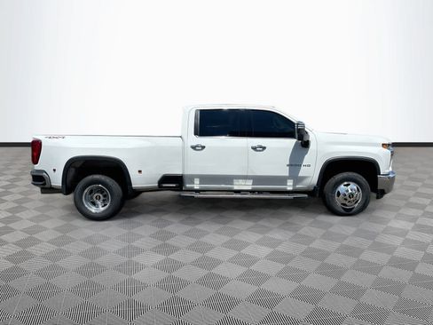 Used 2023 Chevrolet Silverado 3500 LTZ w/ Gooseneck/5TH Wheel Package AWD/4WD image 4