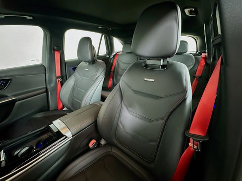 New 2026 Mercedes-Benz GLC 43 AMG 4MATIC image 21
