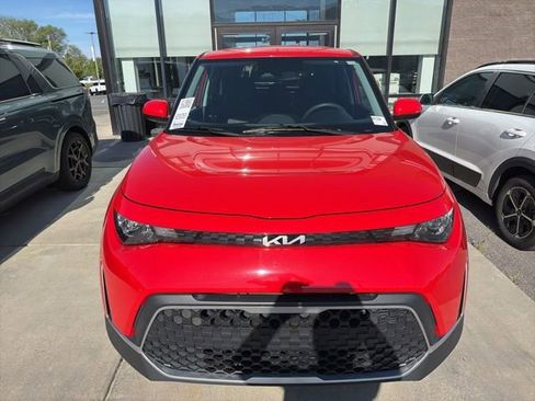 Certified 2023 Kia Soul LX FWD image 7