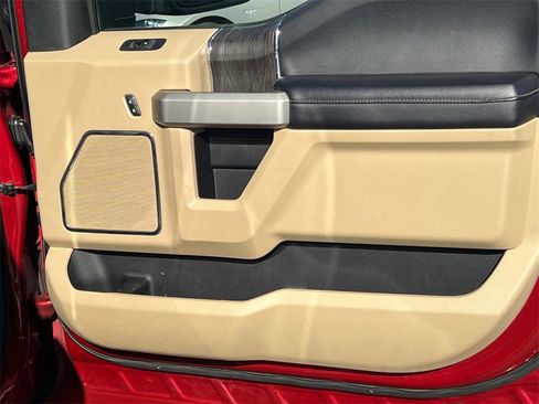 Used 2021 Ford F250 Lariat w/ Lariat Ultimate Package image 17