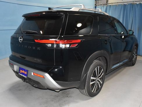 Certified 2025 Nissan Pathfinder Platinum w/ Black Appearance Package AWD/4WD image 25