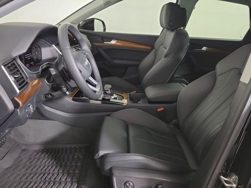 Used 2023 Audi Q5 e Premium Plus w/ Premium Plus Package AWD/4WD image 20