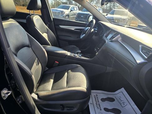 Used 2021 INFINITI QX50 Essential w/ Convenience Package image 13