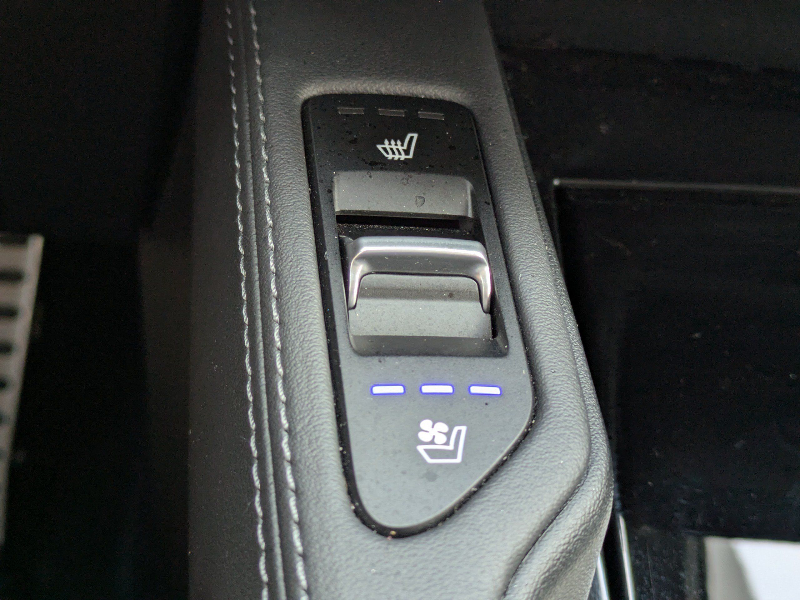 Used 2021 Kia Telluride SX w/ Towing Package FWD image 25