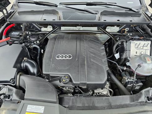 Used 2023 Audi Q5 2.0T Premium w/ Convenience Package image 28