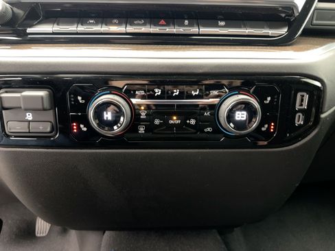 New 2026 Chevrolet Silverado 1500 LT image 18