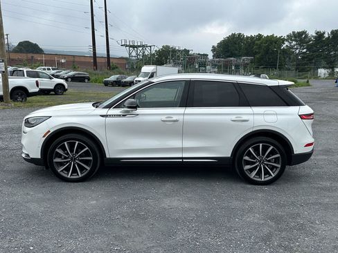 Used 2020 Lincoln Corsair Reserve AWD/4WD image 5