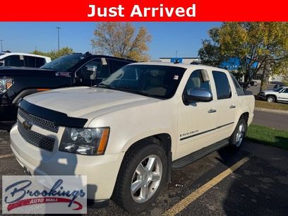 Used 2009 Chevrolet Avalanche LTZ