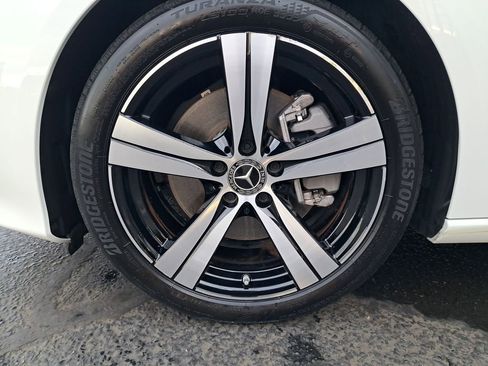 Used 2022 Mercedes-Benz C 300 4MATIC Sedan image 10