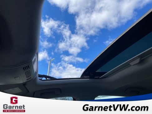 Used 2020 Volkswagen Jetta SE image 17