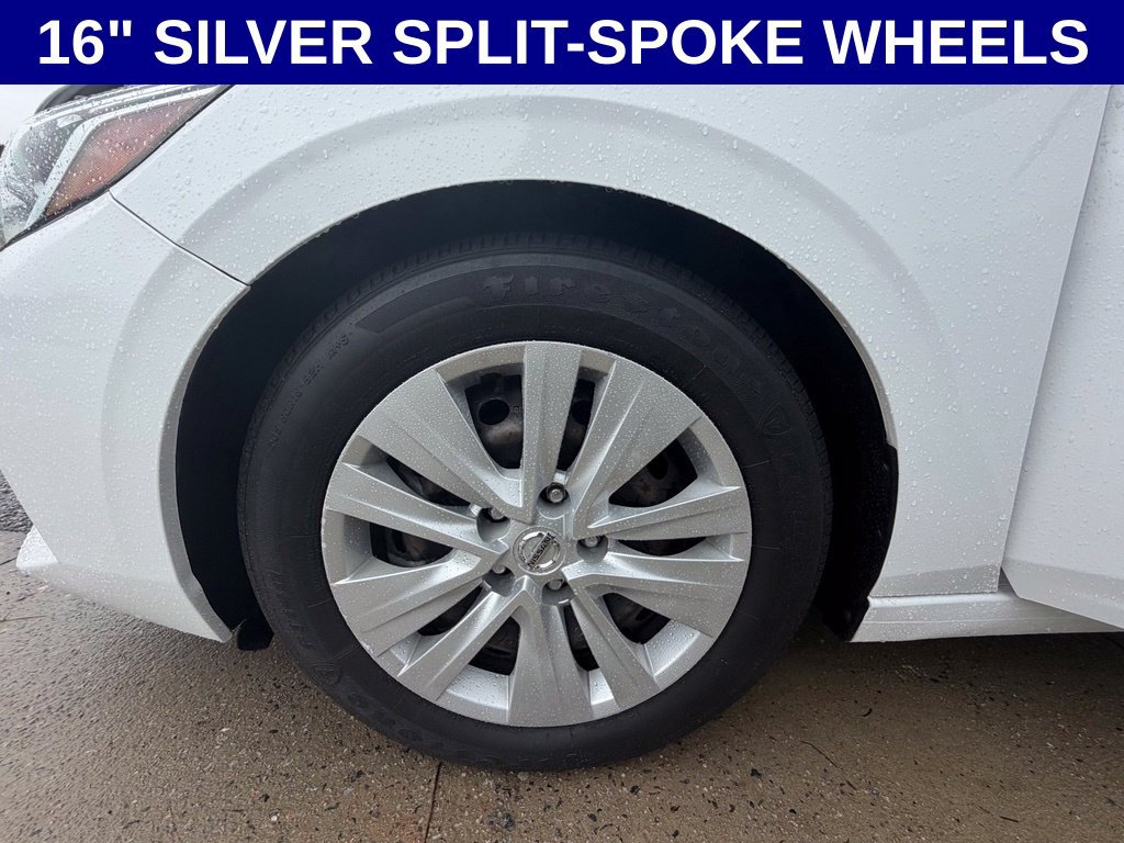 Used 2023 Nissan Sentra S FWD image 4