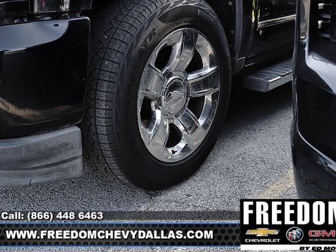 Used 2018 Chevrolet Silverado 1500 LTZ w/ Texas Edition RWD image 10