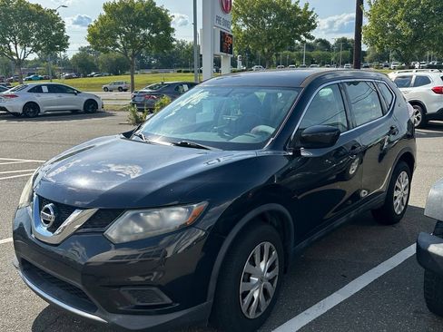 Used 2016 Nissan Rogue S AWD/4WD image 2