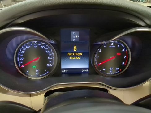 Used 2017 Mercedes-Benz C 300 4MATIC Sedan image 16