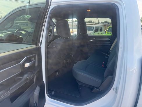 Used 2025 RAM 2500 Big Horn AWD/4WD image 6