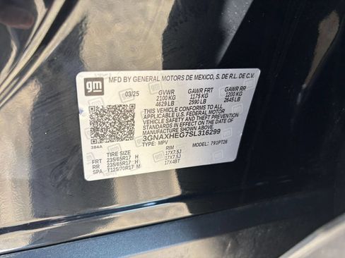 Used 2025 Chevrolet Equinox LT FWD image 29