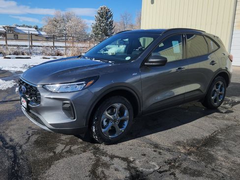 New 2026 Ford Escape ST-Line w/ Tech Pack #1 image 2