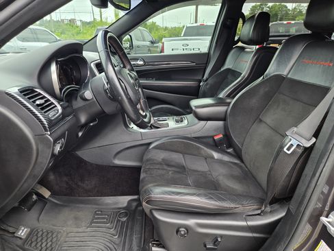 Used 2018 Jeep Grand Cherokee Trailhawk AWD/4WD image 21