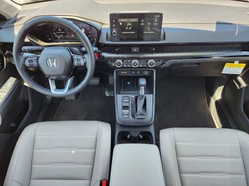 Used 2026 Honda CR-V EX-L image 13