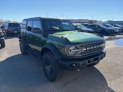 New 2025 Ford Bronco Badlands w/ Sasquatch Package image 8