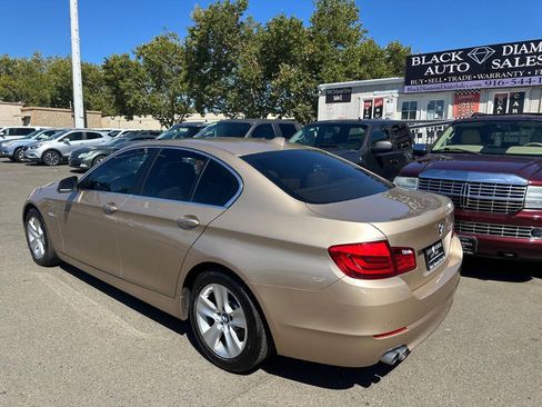 Used 2011 BMW 528i Sedan RWD image 9