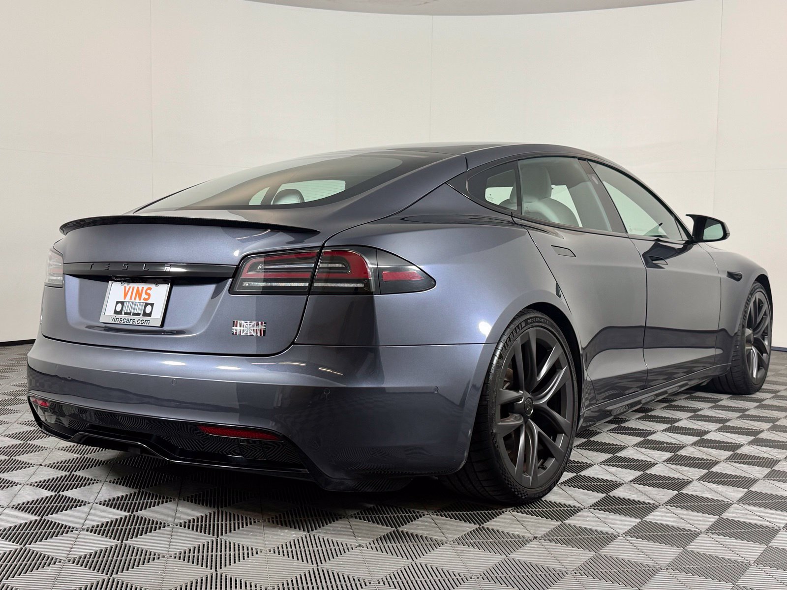 Used 2022 Tesla Model S Plaid AWD/4WD image 4