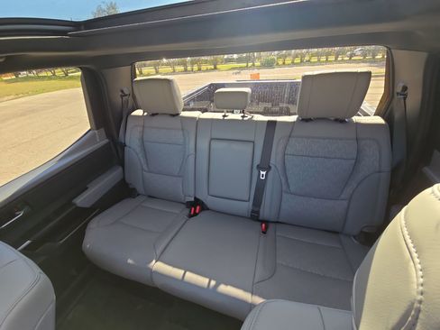 Used 2025 Toyota Tundra Limited image 23