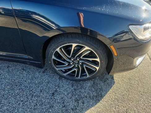 Used 2020 Lincoln MKZ Reserve w/ Luxury Package image 24