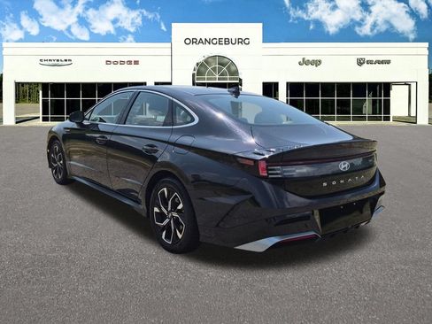Used 2025 Hyundai Sonata SEL FWD image 8
