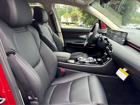 New 2026 Genesis GV70 2.5T AWD/4WD image 21
