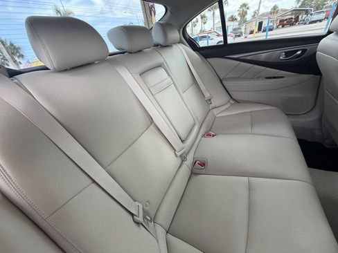 Used 2015 INFINITI Q50 w/ Moonroof Package RWD image 7