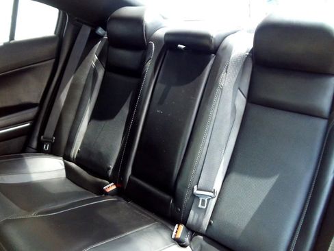 Used 2020 Dodge Charger SXT w/ Leather Interior Group RWD image 24