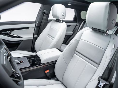 New 2026 Land Rover Range Rover Evoque S image 15