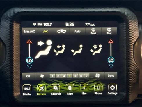 Used 2021 Jeep Gladiator Sport AWD/4WD image 24