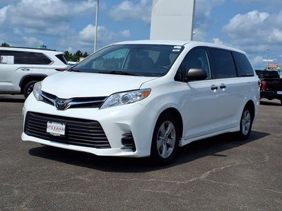 Used 2020 Toyota Sienna L