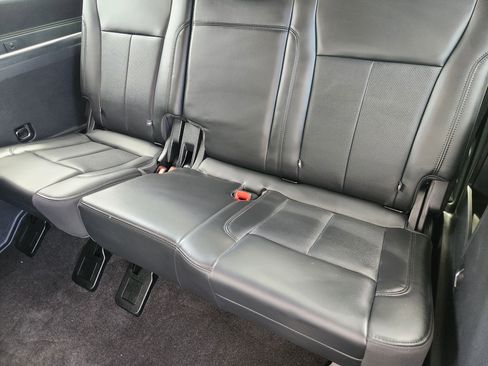 Certified 2022 Ford Expedition XLT RWD image 22