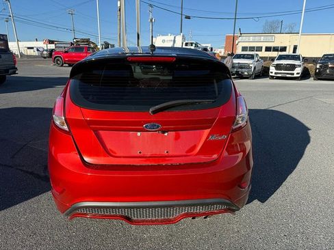 Used 2019 Ford Fiesta ST-Line w/ ST Line Cold Weather Package image 4