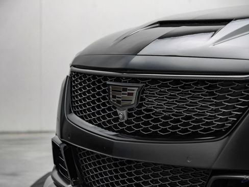 Used 2022 Cadillac CT5 V Blackwing w/ Carbon Fiber Package 2 RWD image 31