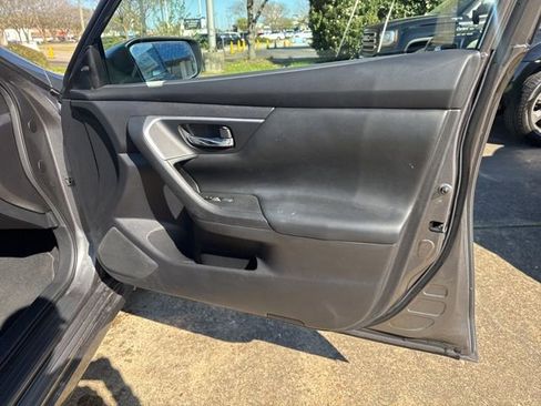 Used 2017 Nissan Altima 2.5 SV FWD image 15