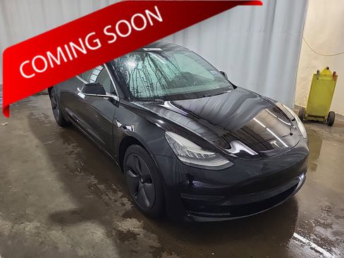 Used 2019 Tesla Model 3 Standard Range Plus RWD image 1