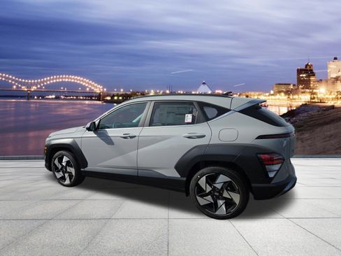 New 2026 Hyundai Kona Limited FWD image 3