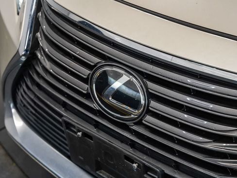 Used 2018 Lexus ES 350 w/ Navigation System Package FWD image 8