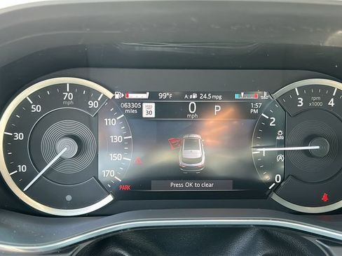 Used 2023 Jaguar F-PACE S AWD/4WD image 15