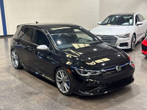 Used 2024 Volkswagen Golf R AWD/4WD image 5