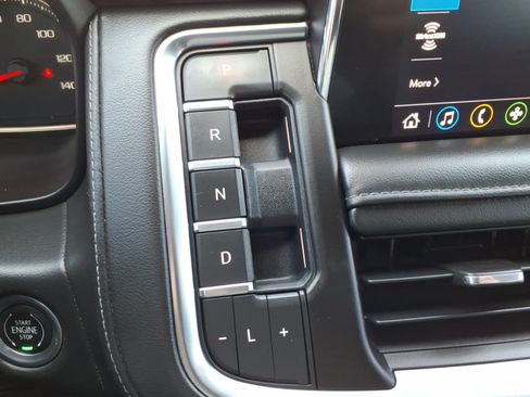 Used 2021 Chevrolet Tahoe Z71 AWD/4WD image 26